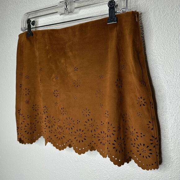 Zara Rust Brown Faux Suede Laser Cut Scalloped Hem Skirt L - Picture 3 of 13